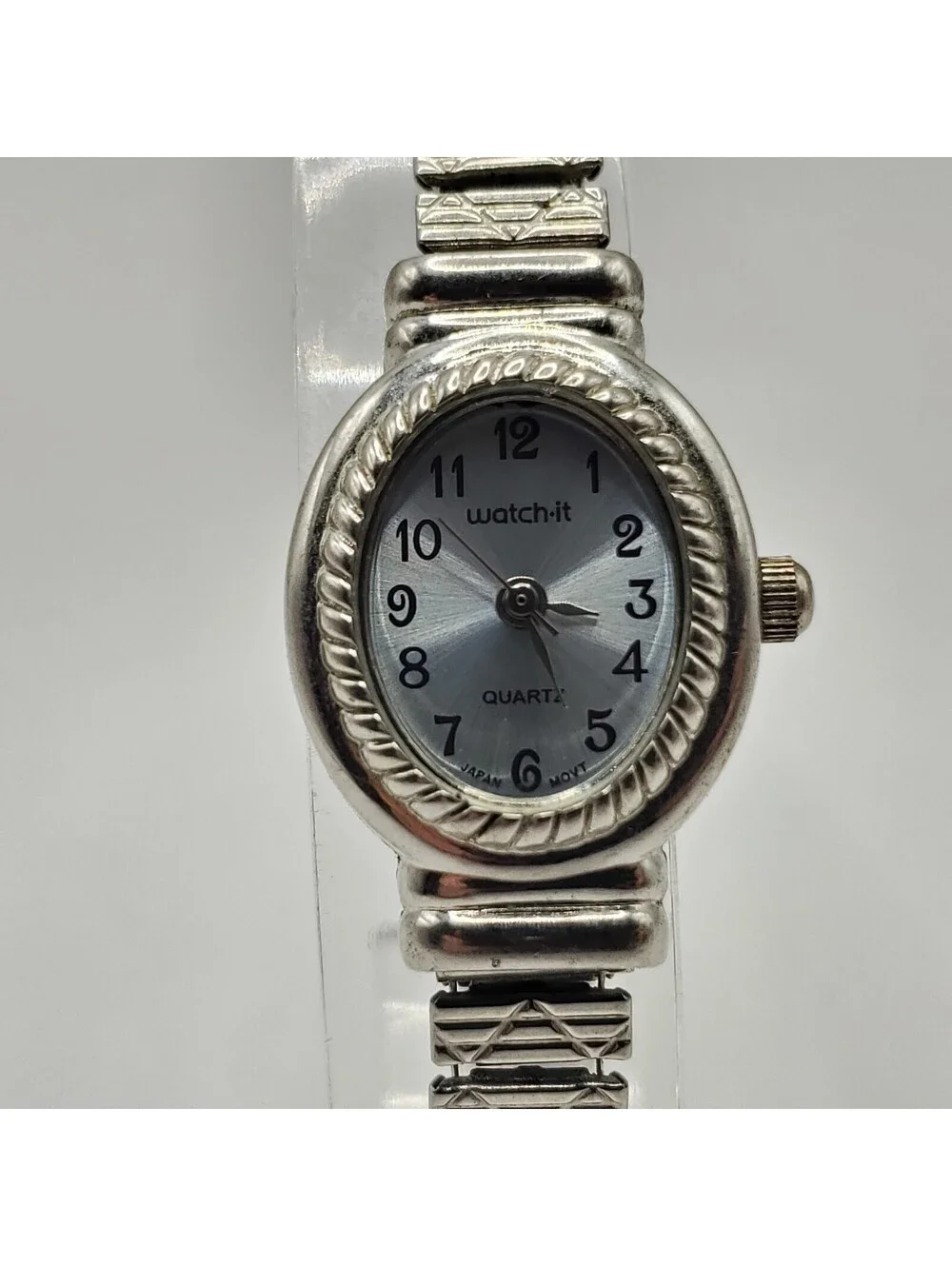 Watch-it Watch Women Blue Oval Dial Silver Tone Expandable Band New Battery